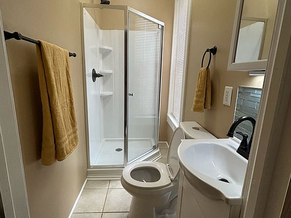 3rd image of 2424 Sharswood St #1