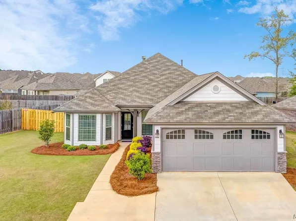 9291 Crescent Lodge Cir, Pike Road, AL 36064