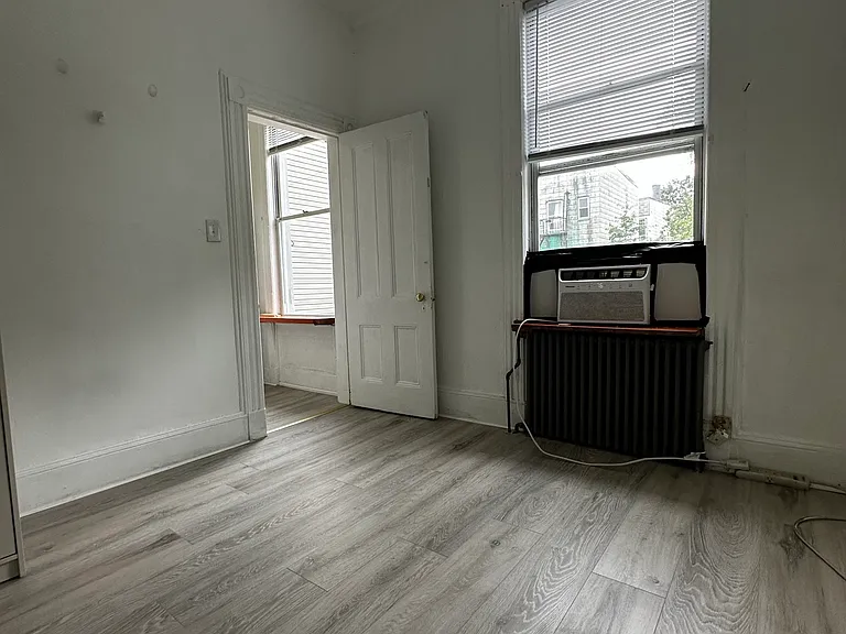 103 Zabriskie St #2 — Photo 5