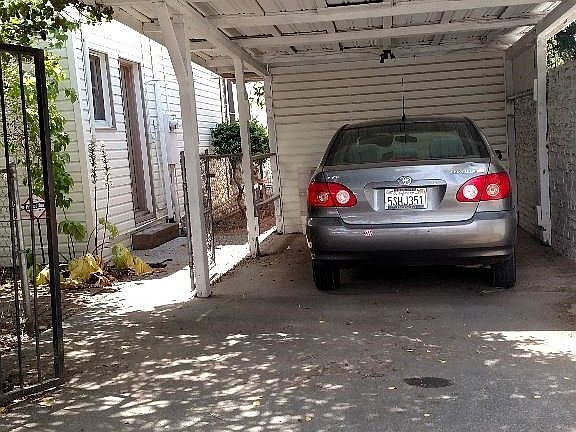 2nd image of 1680 Bird St