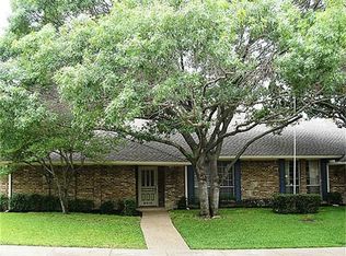 9610 Summerhill Ln, Dallas, TX 75238