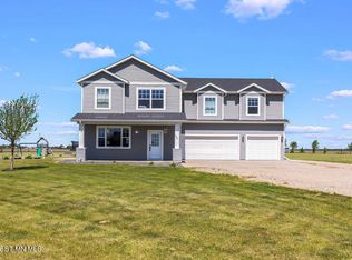 3941 85th Ave N, Moorhead, MN 56560