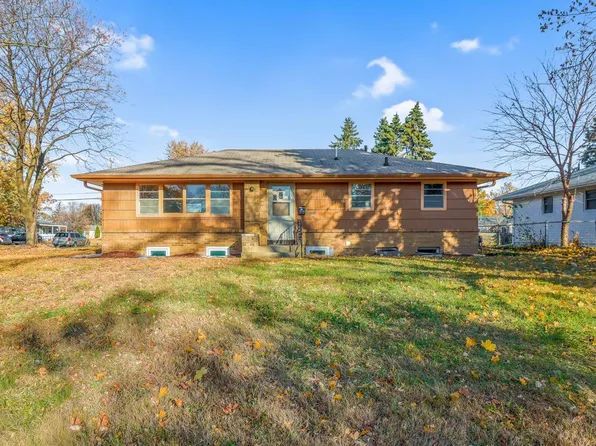 4418 65th Ave N, Brooklyn Center, MN 55429