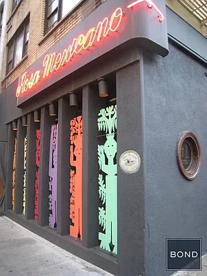 Rented by Bond New York | media 2