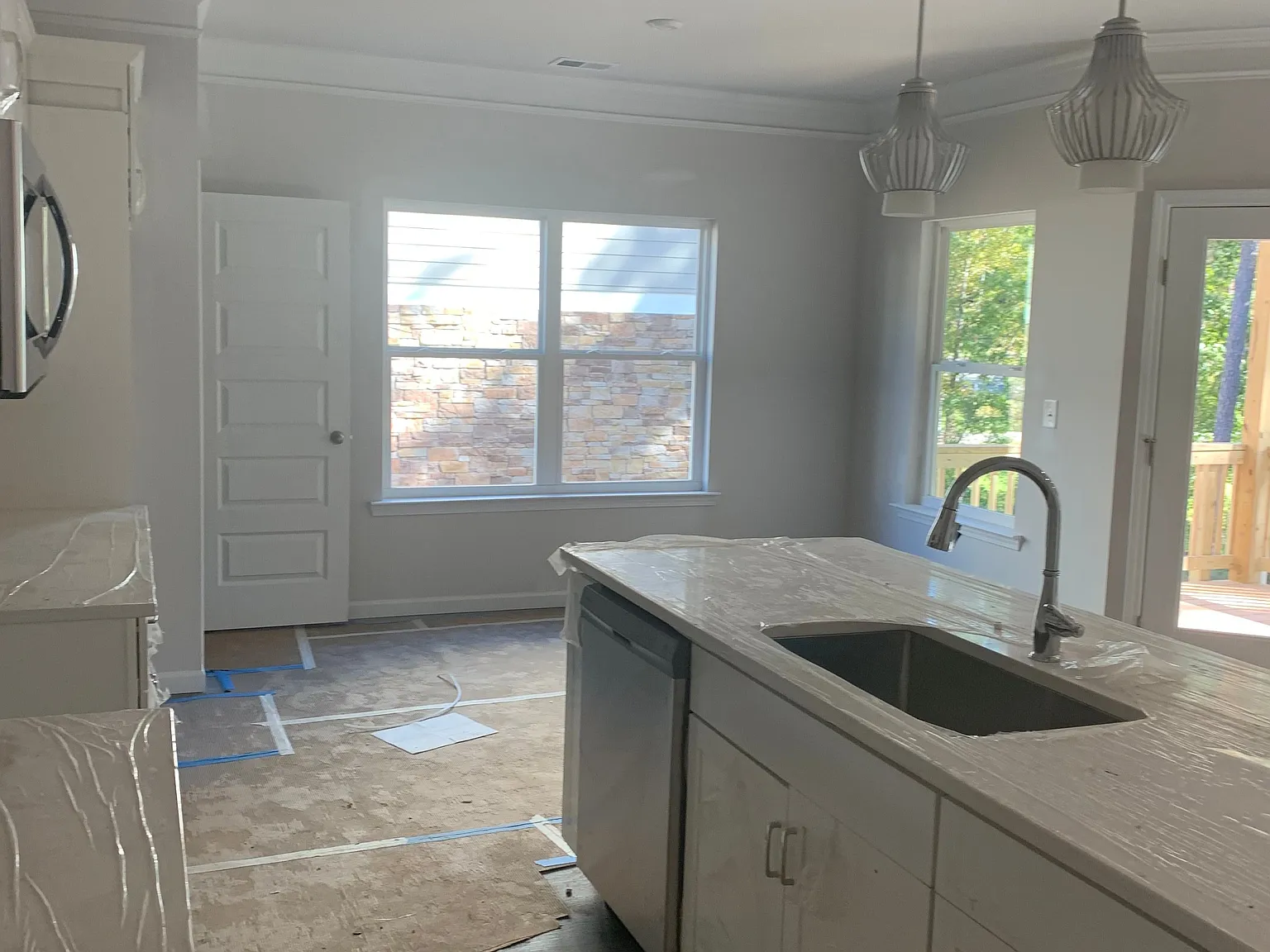 4 bed, 3.5 bath, 2920 sqft, $3,100 — Photo 2