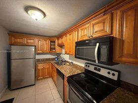 1800 Sans Souci Blvd