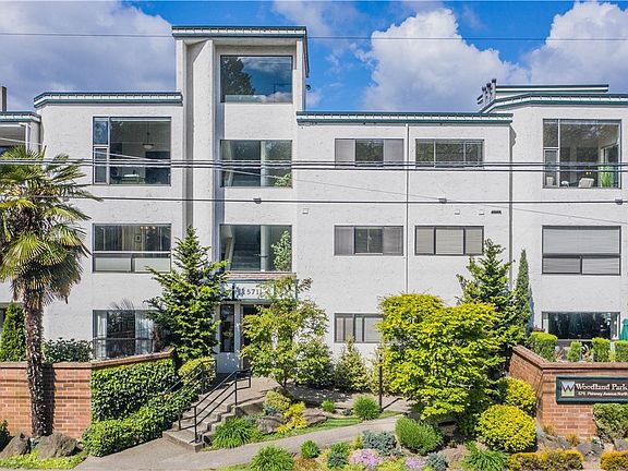 Beautiful modern architecture of its period, this building has been impeccably maintained. Well run HOA and good reserves for this boutique condo community and secured building with covered garage behind.