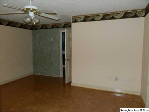 4th image of 1622 21st St E