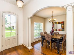 39081 Meadow Ridge Ave, Prairieville, LA 70769