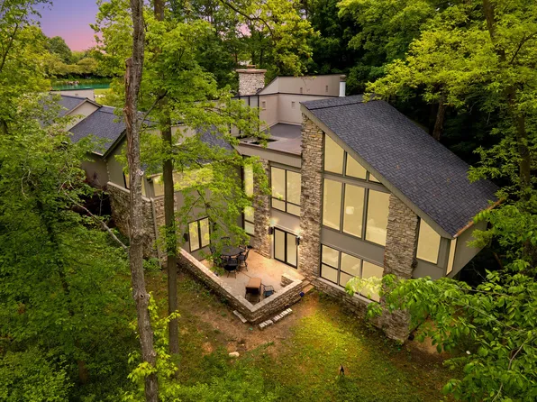 255 Partridge Bnd, Powell, OH 43065