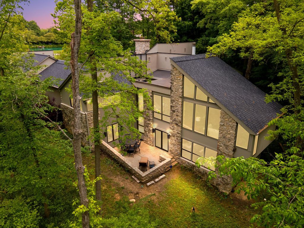 Real estate listing image