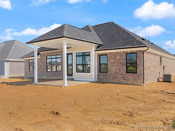 4th image of 1854 Augusta Boulevard Lot 275