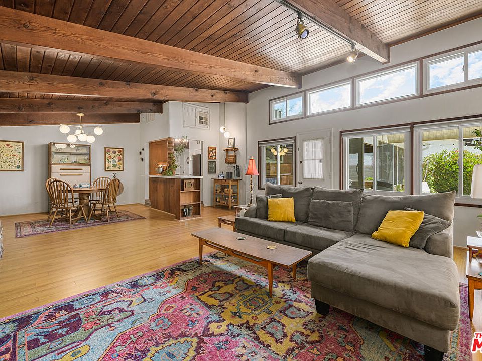 1st image of 13138 Welby Way