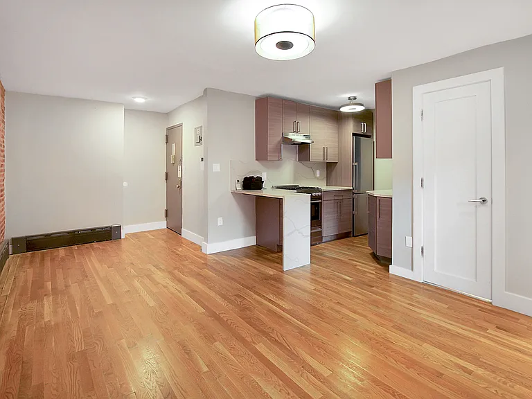 78 Halsey St #1R — Photo 5