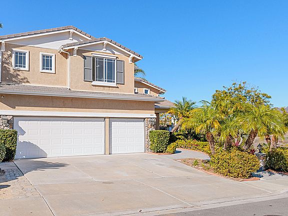 2nd image of 3490 Camino Corte