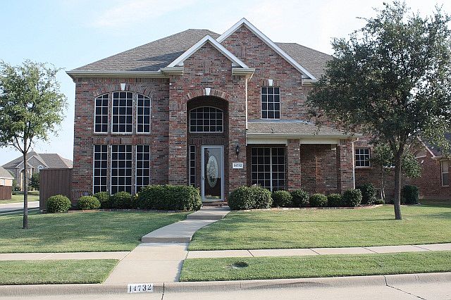 Front View of Home