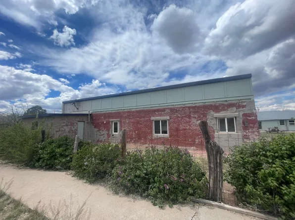 700 6th St, Magdalena, NM 87825