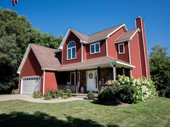 775 Northridge Dr, Clare, MI 48617