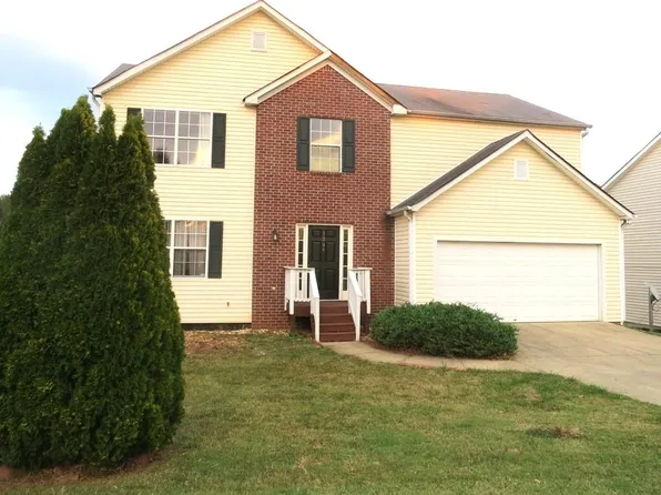 1294 Sydney Pond Cir, Lawrenceville, GA 30046