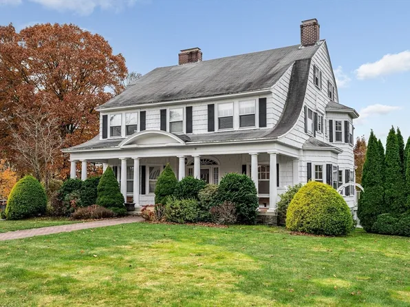 45 Clark Rd, Lowell, MA 01852