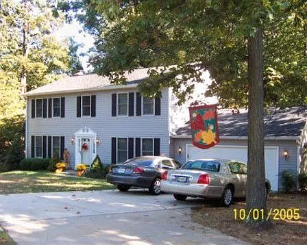 569 Shore Acres Rd photo 1