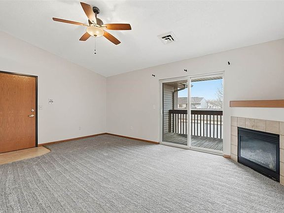 4th image of 1355 N Jones Blvd APT 5