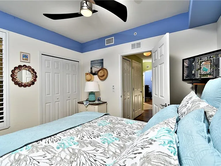 11631 Marino Ct #806 — Photo 15