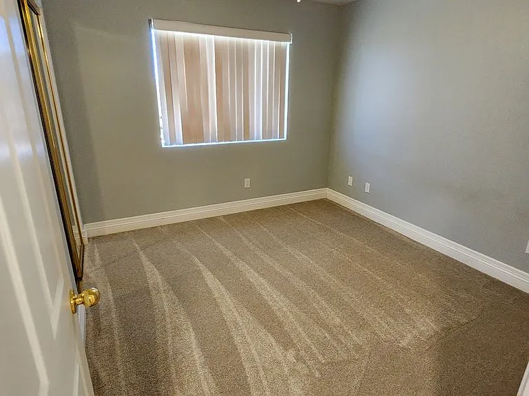 57062 Millstone Dr — Photo 16