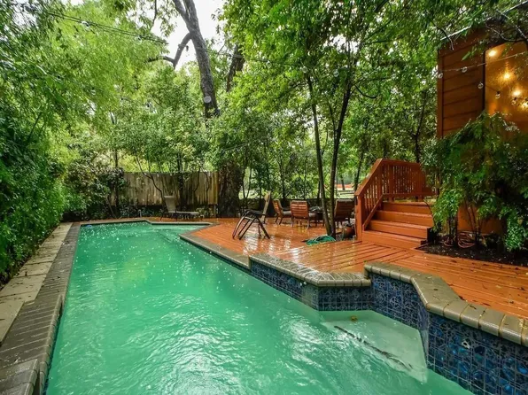 800 Leonard St, Austin, TX 78705