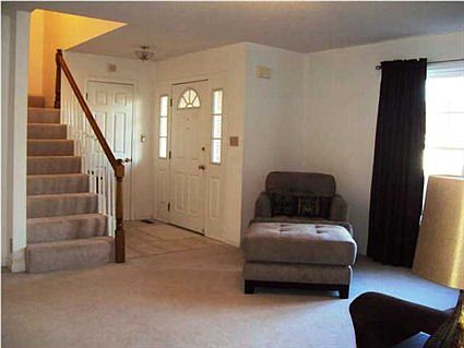 2nd image of 4311 Hawthorne Dr