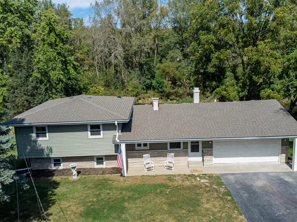 531 Old Hickory Rd, New Lenox, IL 60451