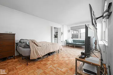 Rented by Brown Harris Stevens