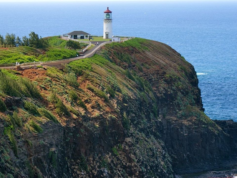 Kilauea Lighthouse nearby