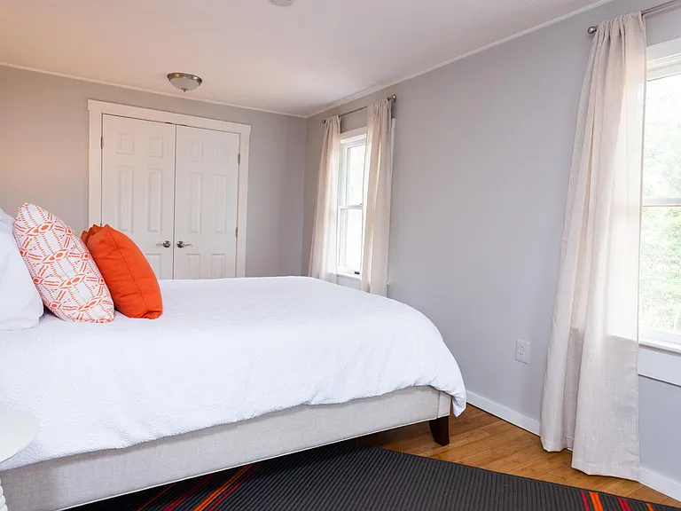 44 Lafayette Ave — Photo 11