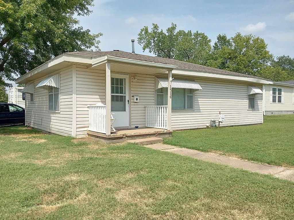 1516 W 5th St, Coffeyville, KS 67337 MLS 47359 Zillow