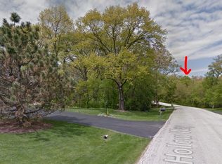 198 Hollow Way, Ingleside, IL 60041