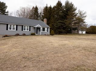 17 Bradford Ln, Somers, CT 06071