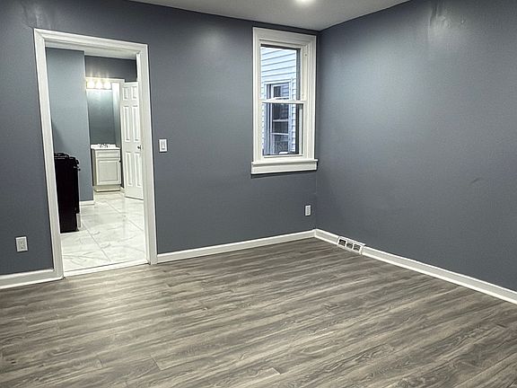 4th image of 20 Belvidere St Floor 2