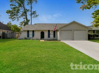 9007 Gauguin Dr, Houston, TX 77088