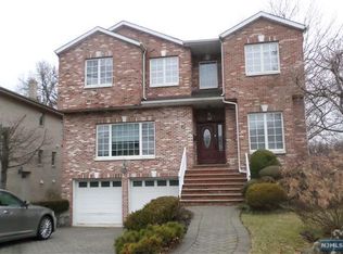 31 Irving Ave, Englewood Cliffs, NJ 07632