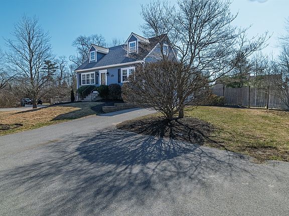 2nd image of 153 Pilgrim St