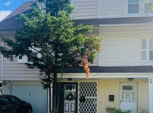 96 Westervelt Pl, Teaneck, NJ 07666