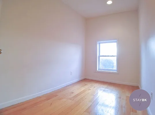 Rented by StayBK LLC | media 21