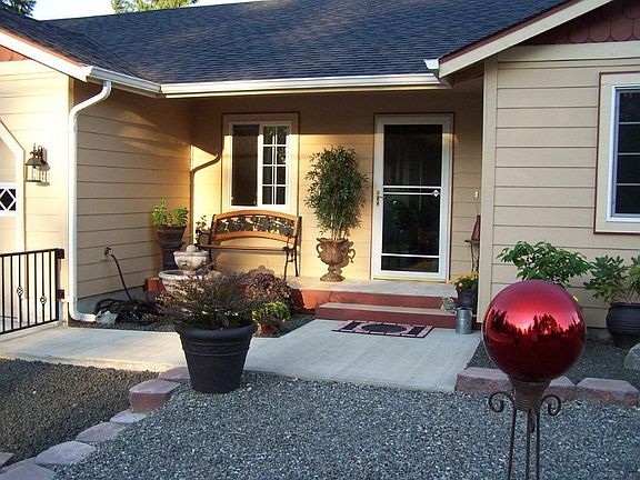 2nd image of 16349 Pleasant Beach Dr SE