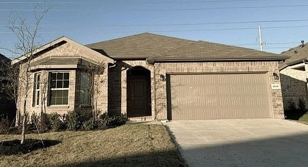 1st image of 1045 Southwark Dr