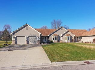 6038 Oak Creek Ct, Swartz Creek, MI 48473