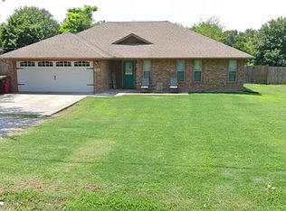 1675 County Road 42500, Paris, TX 75462