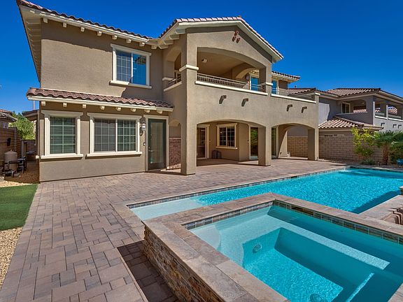 3rd image of 307 Oakrun Ct