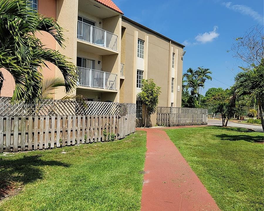 Doral Gardens II - 4920 NW 79th Ave Doral FL | Zillow