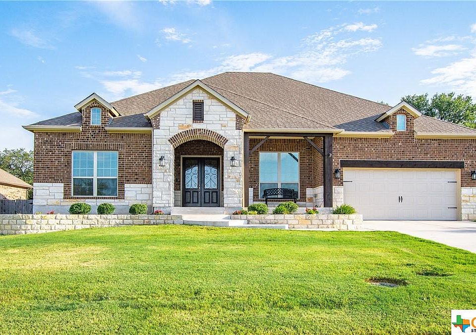 1st image of 2207 Dunns Hollow Dr